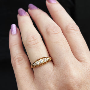 ANTIQUE EDWARDIAN FIVE STONE DIAMOND RING 18ct GOLD