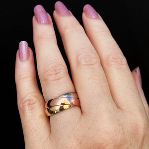 VINTAGE RUSSIAN WEDDING BANDS 9ct GOLD