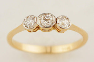 ANTIQUE EDWARDIAN c1910 DIAMOND TRILOGY RING 18ct YELLOW GOLD