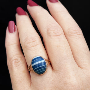 ANTIQUE BANDED AGATE RING 9ct GOLD