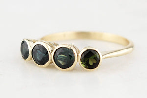 BESPOKE FOUR-STONE SAPPHIRE RING 14ct GOLD
