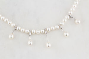 MODERN PEARL & DIAMOND NECKLACE 14ct WHITE GOLD