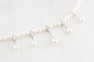 MODERN PEARL & DIAMOND NECKLACE 14ct WHITE GOLD