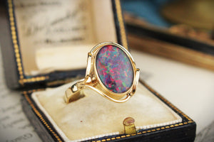 VINTAGE MID CENTYURY c1960 OPAL DOUBLET 9ct YELLOW GOLD