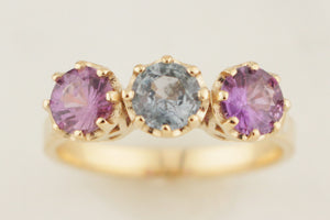 R&V BESPOKE SAPPHIRE TRILOGY RING 9ct YELLOW GOLD