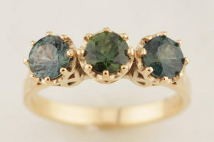 R&V BESPOKE SAPPHIRE TRILOGY RING 9ct YELLOW GOLD