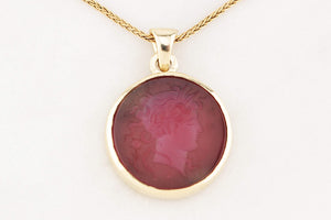 ANTIQUE CARNELIAN MEDUSA INTAGLIO PENDANT 14ct GOLD