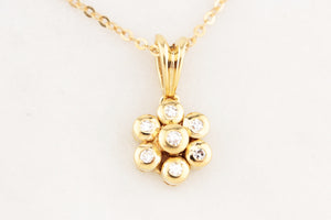 CONTEMPORARY ITALIAN DIAMOND PENDANT WITH CHAIN 18ct GOLD
