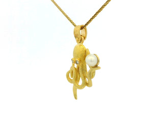 VINTAGE DIAMOND & PEARL OCTOPUS PENDANT 18CT GOLD