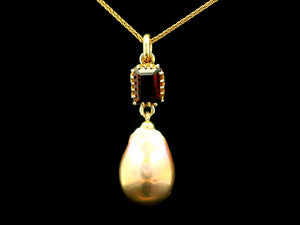 BESPOKE GARNET & BAROQUE PEARL PENDANT  9CT GOLD
