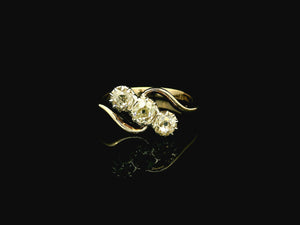 ANTIQUE .80ct DIAMOND TRILOGY RING 18ct GOLD