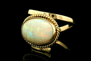 VINTAGE c1970’s SOLID OPAL RING 9ct GOLD