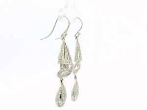 CONTEMPORARY DIAMOND EARRINGS 14ct WHITE GOLD