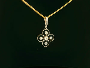 ANTIQUE DIAMOND PENDANT 15ct GOLD
