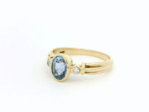 VINTAGE CEYLON SAPPHIRE & DIAMOND RING 9ct GOLD