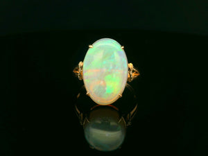 SOLID CRYSTAL OPAL & DIAMOND RING 18ct GOLD