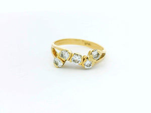 CONTEMPORARY FIVE STONE DIAMOND RING 18ct GOLD