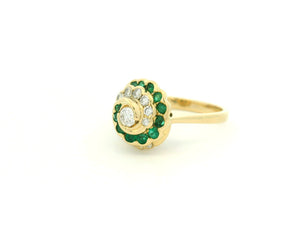 VINTAGE EMERALD & DIAMOND RING 18ct GOLD