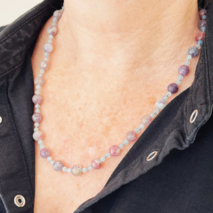 BESPOKE PLUM TOURMALINE & AQUAMARINE NECKLACE WITH 9ct GOLD CLASP