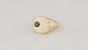 BESPOKE TEAL SAPPHIRE ETCHED SIGNET RING 9CT GOLD