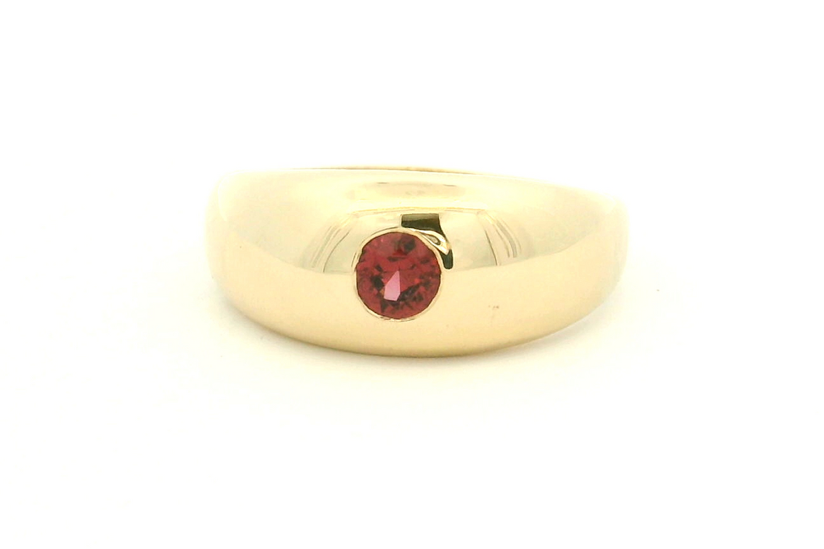 R&amp;V BESPOKE FLUSH SET RED TOURMALINE RING 9ct GOLD