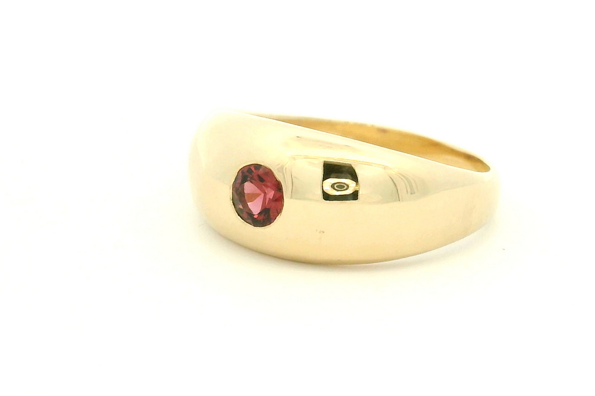 R&amp;V BESPOKE FLUSH SET RED TOURMALINE RING 9ct GOLD