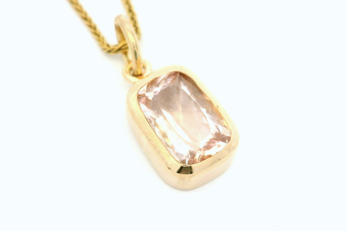 R&amp;V BESPOKE 3ct MORGANITE PENDANT 9ct GOLD