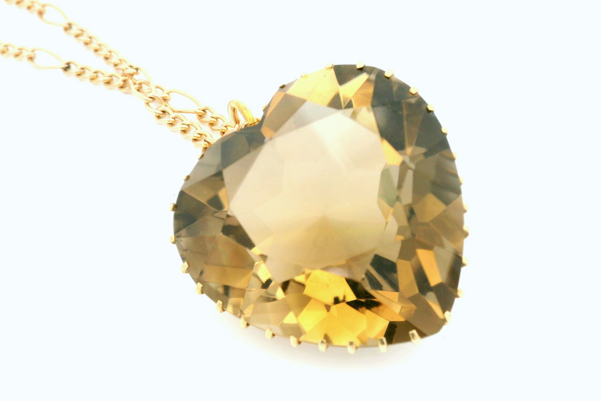 VINTAGE ESTATE 1966 SMOKY QUARTZ HEART PENDANT &amp; CHAIN 12ct GOLD