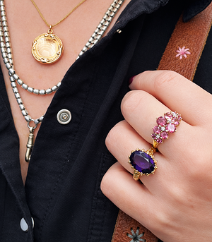 VINTAGE 1972 4.30ct SIBERIAN AMETHYST RING 9ct GOLD
