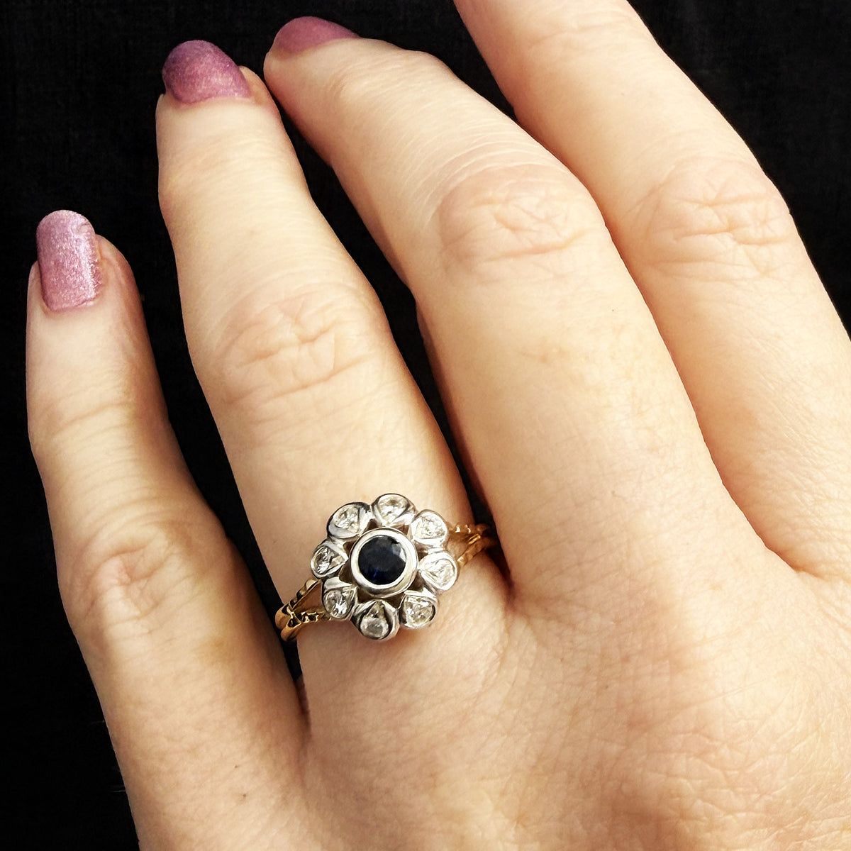 VINTAGE SAPPHIRE & DIAMOND DAISY RING 18ct GOLD