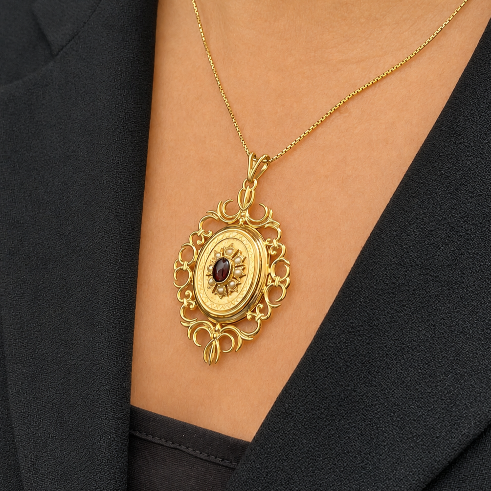 VINTAGE GARNET & SEED PEARL PENDANT LOCKET 9ct GOLD