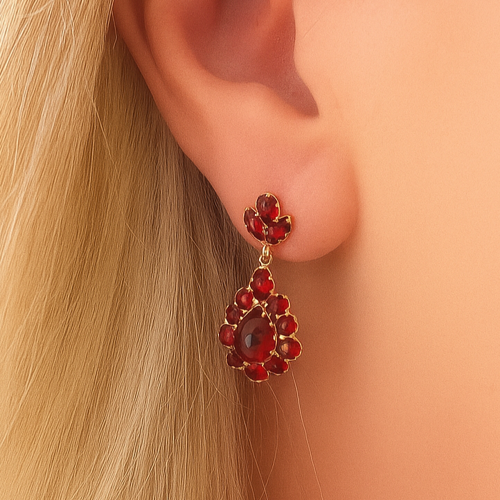 VINTAGE GARNET DROP EARRINGS 9ct GOLD