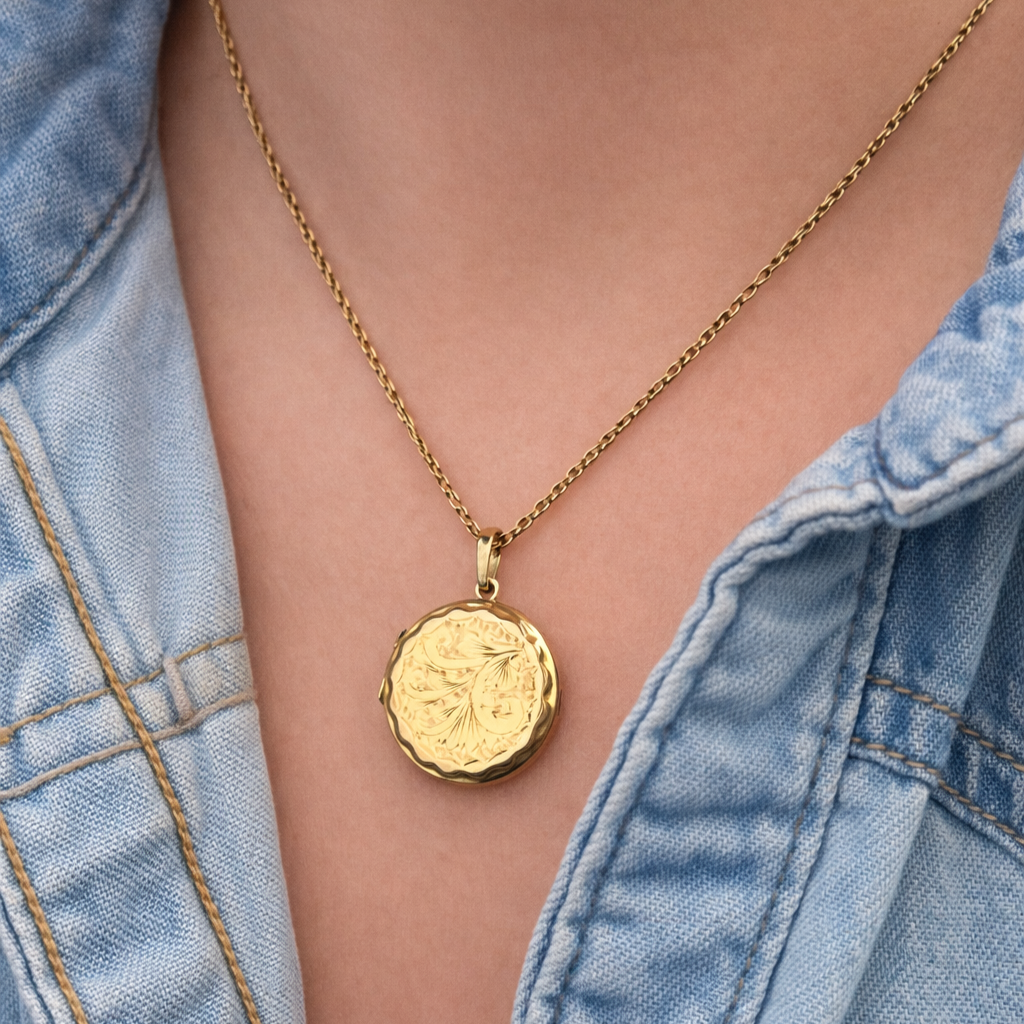 ANTIQUE EDWARDIAN PICTURE LOCKET 9ct GOLD