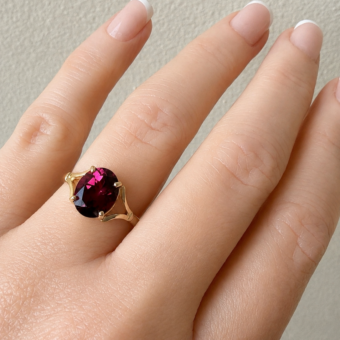 BESPOKE 3.60ct RHODOLITE GARNET RING 9ct GOLD