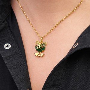 RETRO 1970’s CHRYSOPRASE & GARNET CAT PENDANT 9ct GOLD