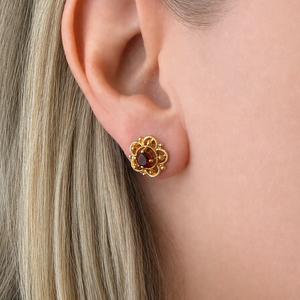VINTAGE 1977 GARNET STUDS 9ct GOLD