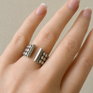 MID-CENTURY SCANDI STERLING SILVER RING
