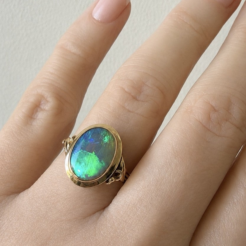 VINTAGE OPAL RING 14ct GOLD