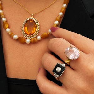 ART DECO c1930’s 1.04ct DIAMOND & ONYX RING 18ct GOLD