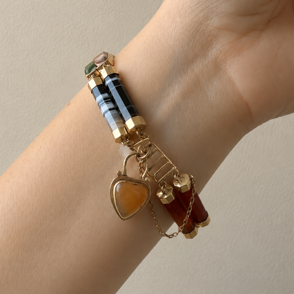 ANTIQUE VICTORIAN AGATE BRACELET 9ct GOLD