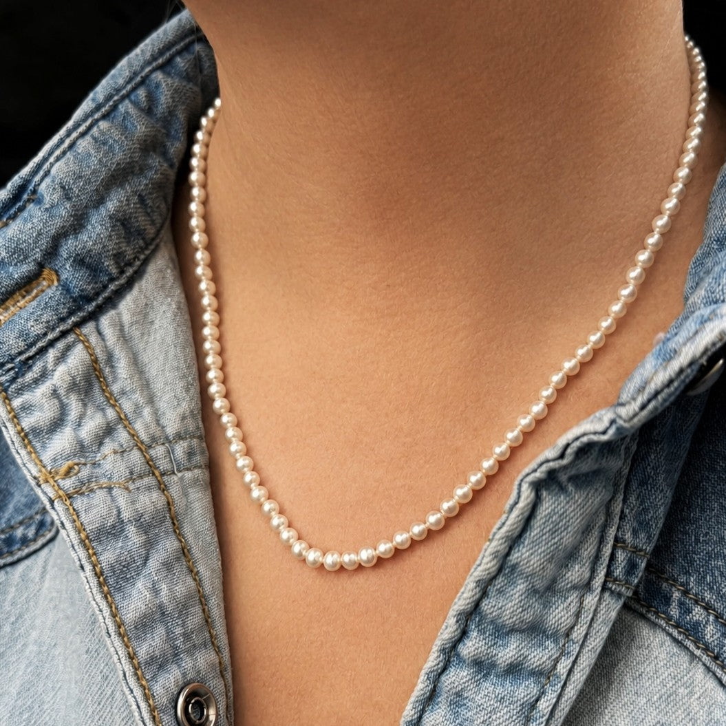 VINTAGE PEARL STRAND DIAMOND CLASP 14ct GOLD