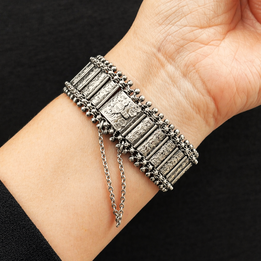 VICTORIAN 1880 ENGLISH STERLING SILVER BRACELET