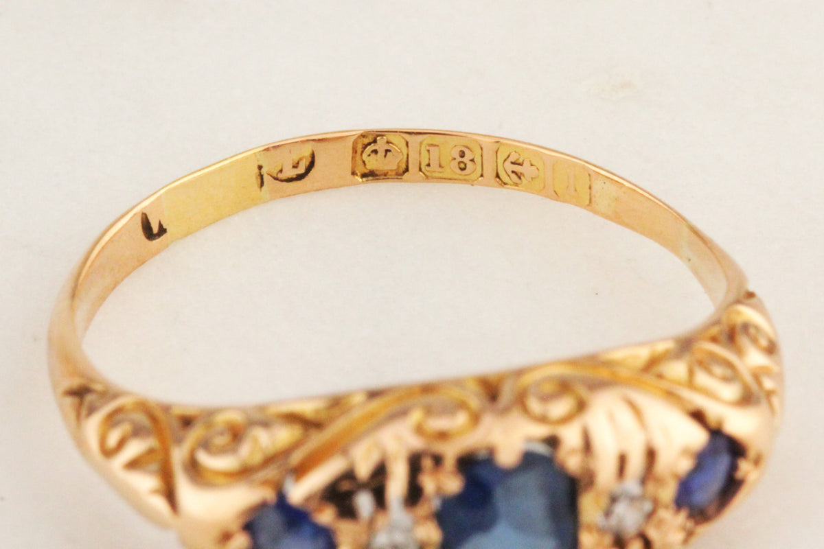 ANTIQUE EDWARDIAN 1910 SAPPHIRE & DIAMOND RING 18ct YELLOW GOLD