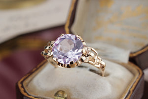 VINTAGE ESTATE 4.7ct PINK SAPPHIRE COCKTAIL RING ON 18ct YELLOW GOLD