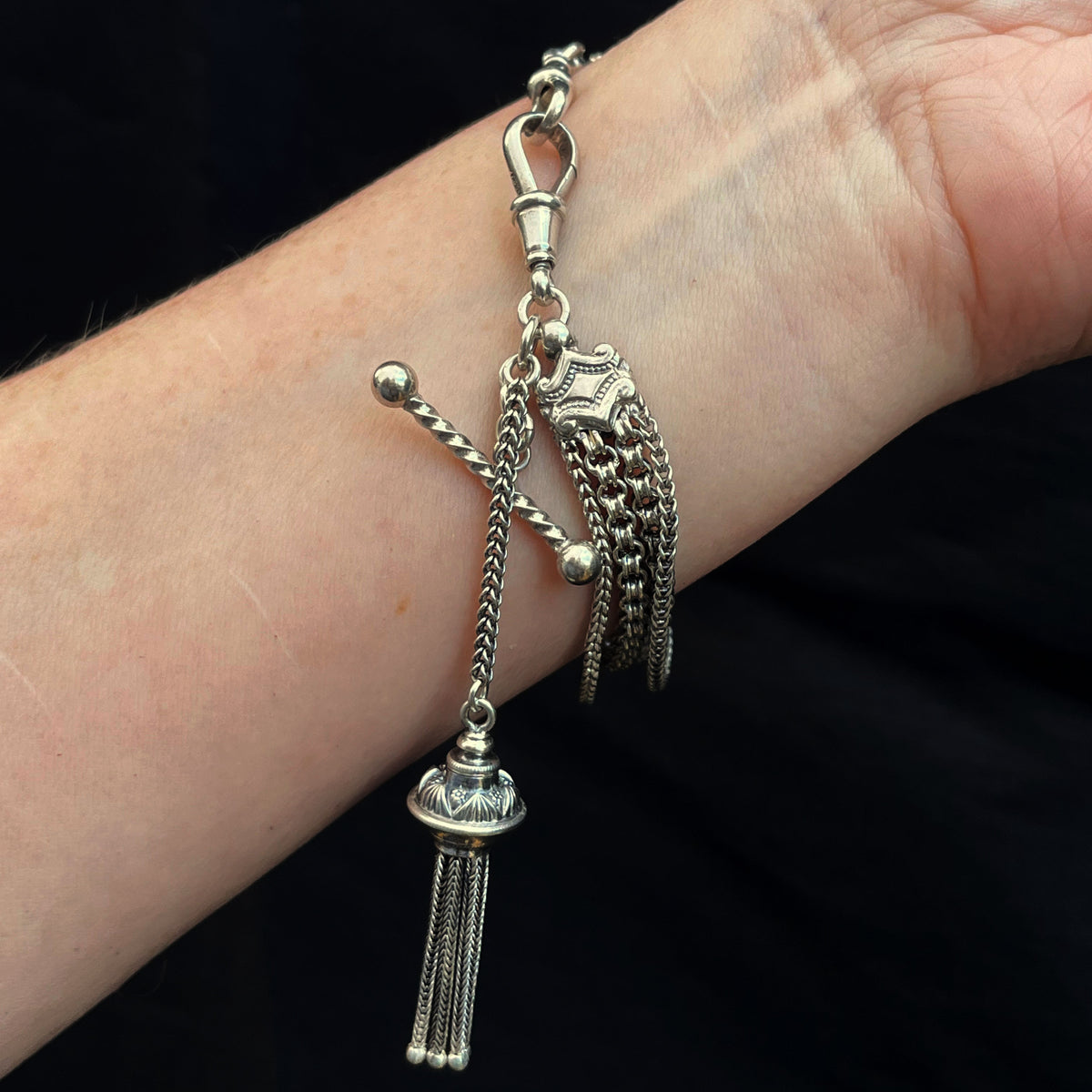 VICTORIAN c1880 SILVER ALBERTINA BRACELET