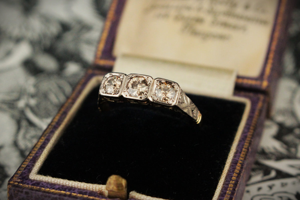 ANTIQUE ART DECO c1920 CHAMPAGNE DIAMOND RING 18ct GOLD