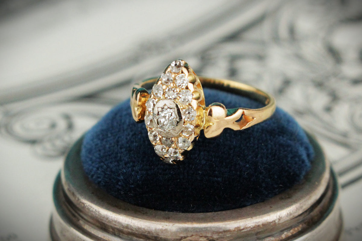 ANTIQUE VICTORIAN c1880 DIAMOND RING 18ct GOLD