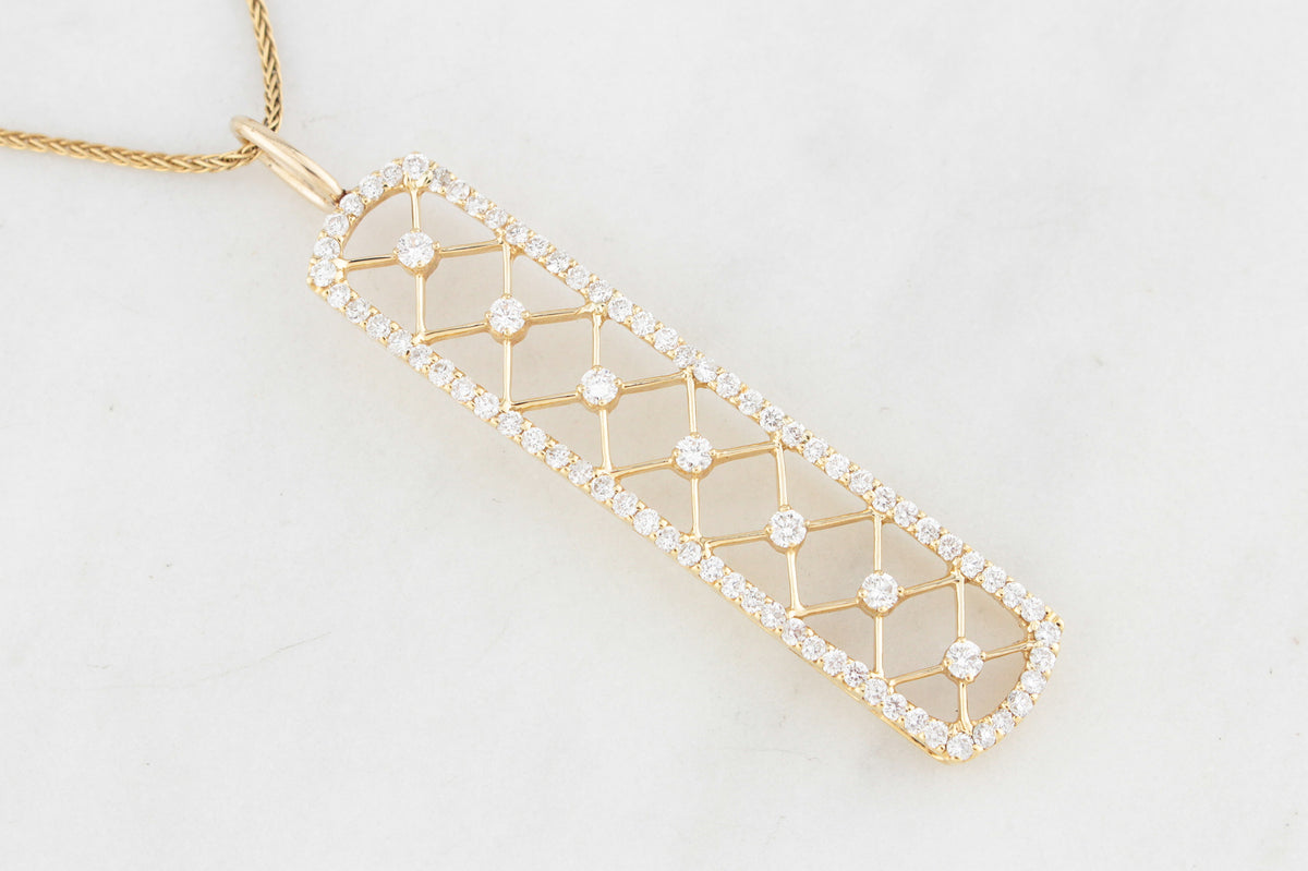 CONTEMPORARY .95ct DIAMOND PENDANT IN 18ct GOLD