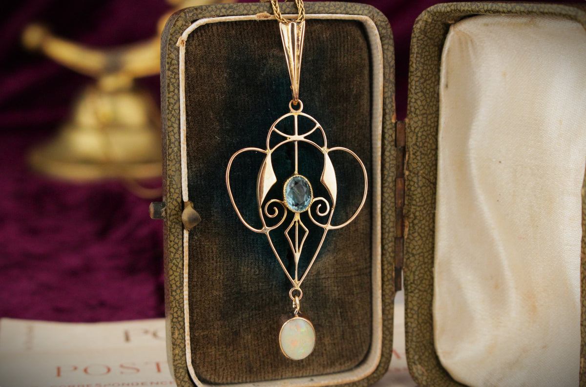 ANTIQUE ART NOUVEAU c1890 TOURMALINE & SOLID OPAL PENDANT 12ct YELLOW GOLD