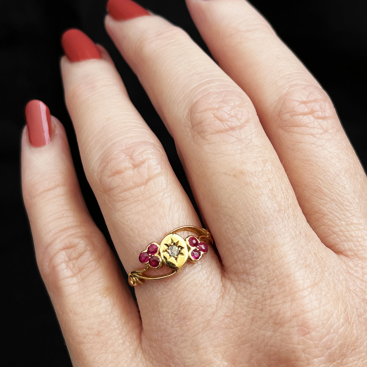 ANTIQUE EDWARDIAN 1911 DIAMOND & RED SPINEL RING 18ct GOLD